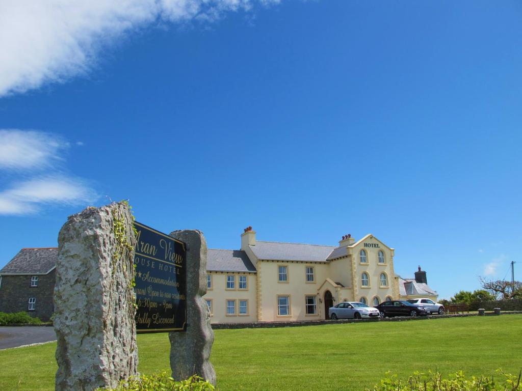Aran View Country House And Lodge Doolin Extérieur photo